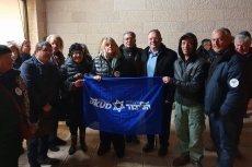 סיור עולים בקבר יוסף